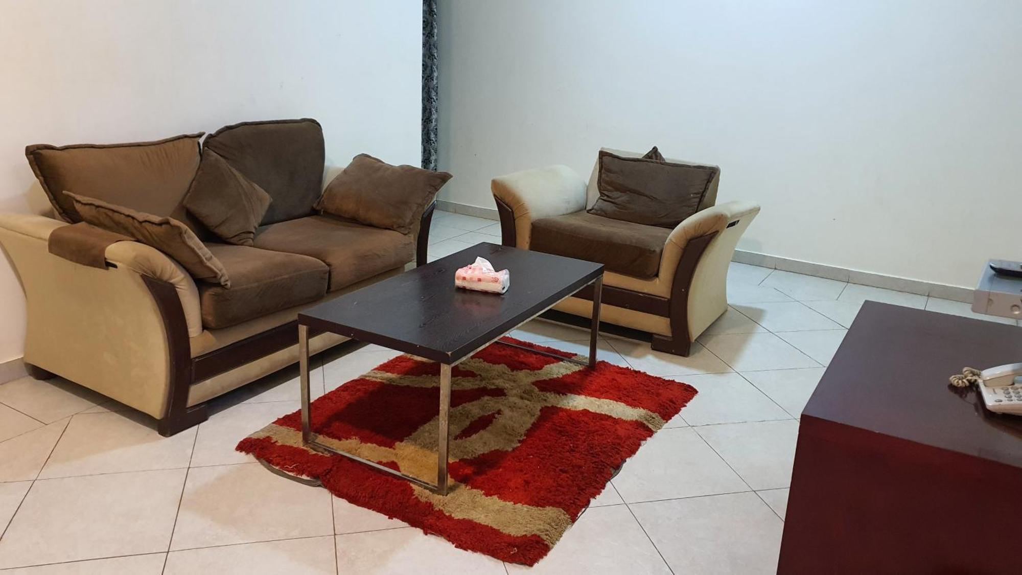 فندق رؤوم ان 2*