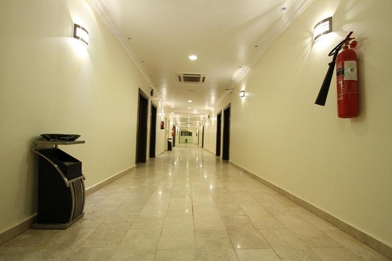فندق رؤوم ان